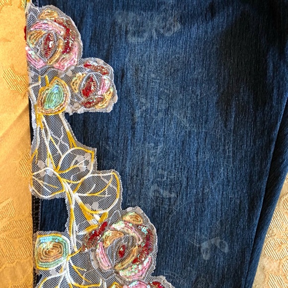 Cache jeans with application - Picture 5 of 7